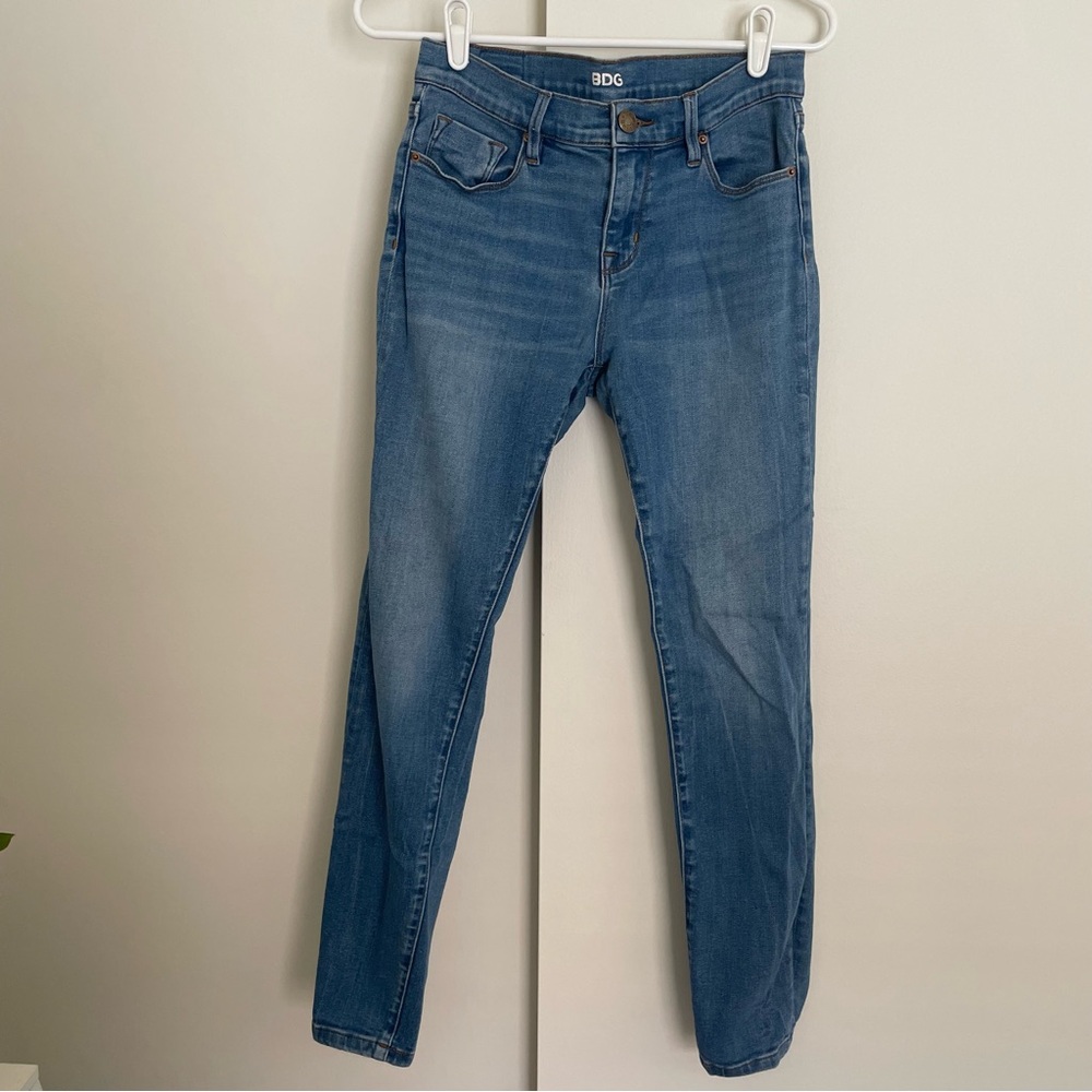 BDG Twig Mid-Rise Jean